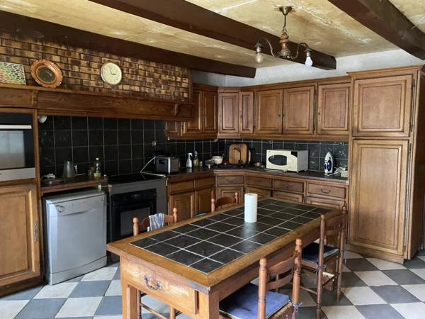 Rieupeyroux – Maison en Pierre et Moulin Converti dans la Campagne de l’Aveyron
