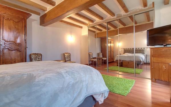 Maison à vendre    8 pièces • 201 m2 Longecourt-en-Plaine