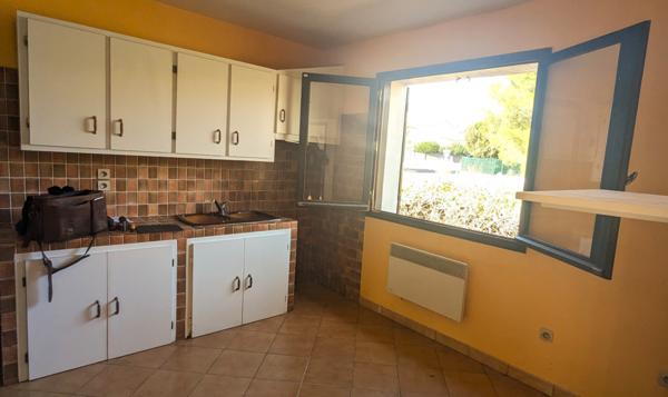 Villa  type 3 plain pied + garage  sur 370m² de terrain