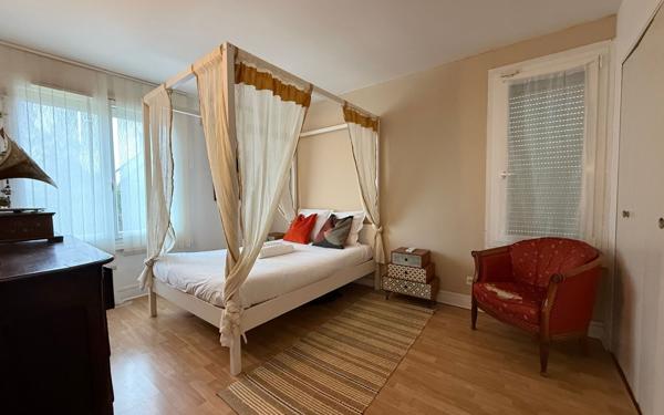 Maison à louer    7 pièces • 179 m2 Marolles-en-Brie