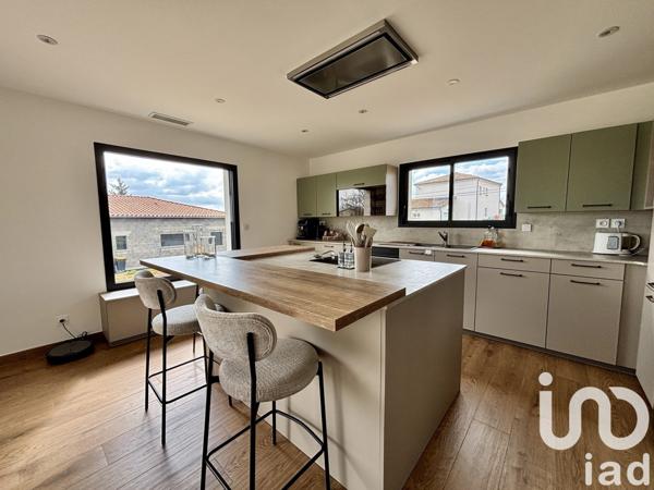 Maison à vendre 5 pièces 140 m² Saint-Sernin