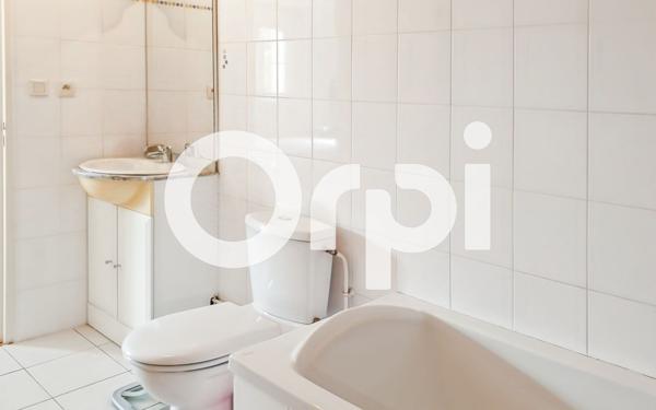 Appartement à louer    3 pièces • 62,89 m2 Crépy-en-Valois