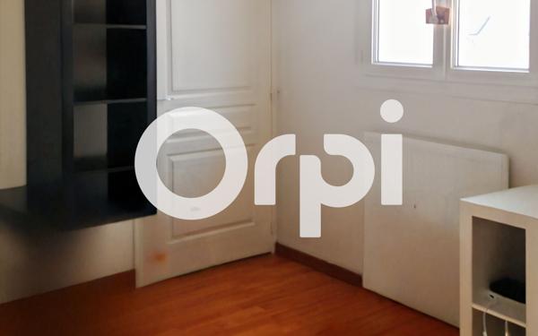 Appartement à louer    3 pièces • 62,89 m2 Crépy-en-Valois