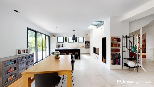 MAISON 220 M² - 4 CHAMBRES - L'ÉTANG LA VILLE