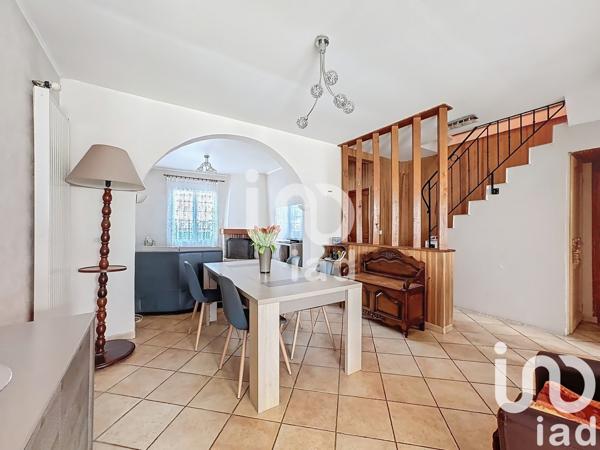 Maison à vendre 6 pièces 126 m² Moissy-Cramayel