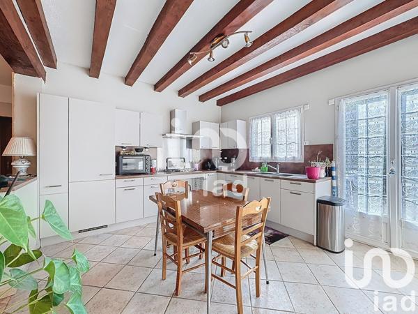 Maison à vendre 6 pièces 126 m² Moissy-Cramayel