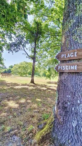 PROPRIÉTÉ AU BORD DU LAC DE BISCAROSSE
