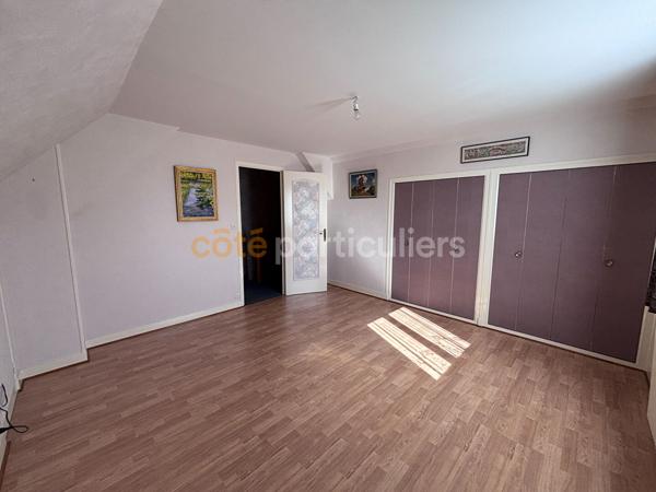 Vente
                Maison120 m² - 7 Pièces -
                    IFS (14123)