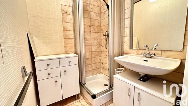 Appartement 4 pièces de 91 m² à Courbevoie (92400)