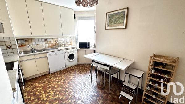 Appartement 4 pièces de 91 m² à Courbevoie (92400)