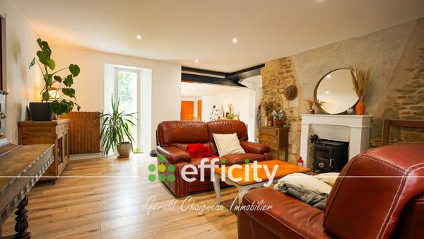 Maison
         5 pièces
        - 129 m² 249 950 € *