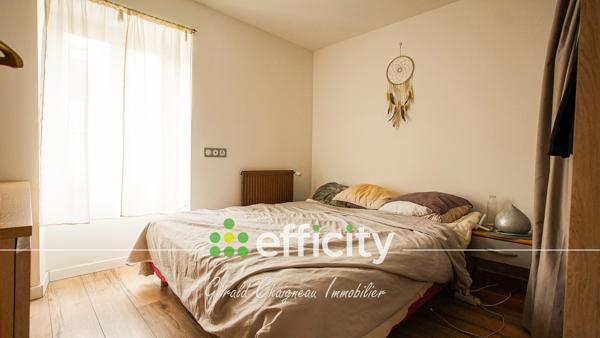 Maison
         5 pièces
        - 129 m² 249 950 € *