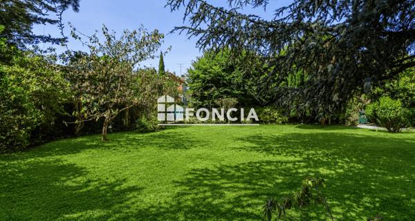 À vendre Maison 11 pièces 360 m² - Fontenay-aux-roses 92260