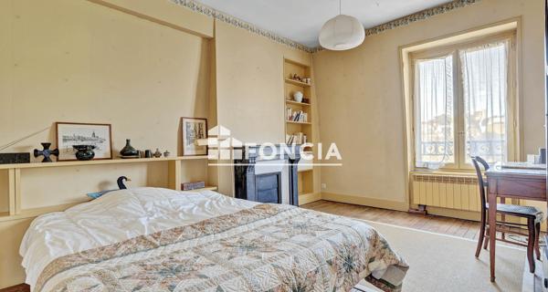 À vendre Maison 11 pièces 360 m² - Fontenay-aux-roses 92260