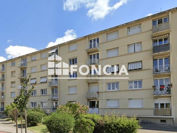 Location Appartement 5 pièces 83 m² - 292 A 408, RUE A.DUMAS Guilherand Granges 07500