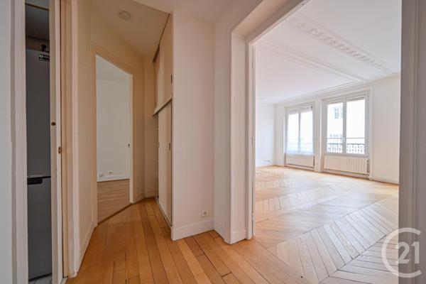 Appartement F3 à vendre  3 pièces - 71,02 m2 PARIS - 75007