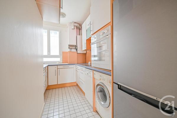 Appartement F3 à vendre  3 pièces - 71,02 m2 PARIS - 75007