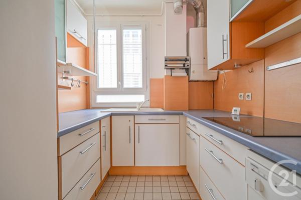 Appartement F3 à vendre  3 pièces - 71,02 m2 PARIS - 75007
