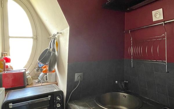 Appartement à vendre    1 pièce • 8,11 m2 Paris 17