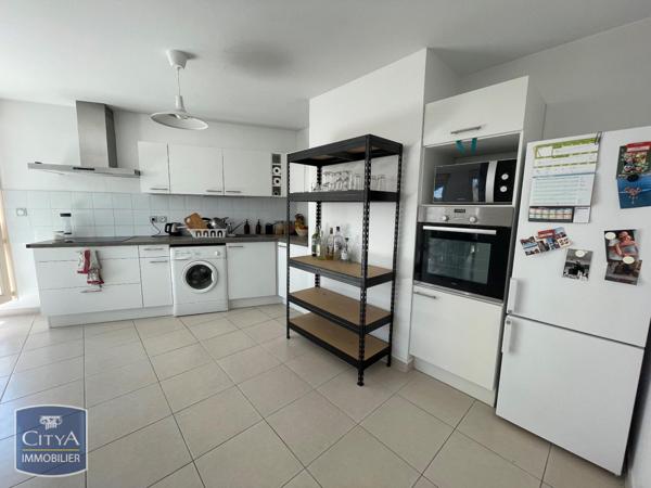 Appartement à louer 4 pièces 77.98m²