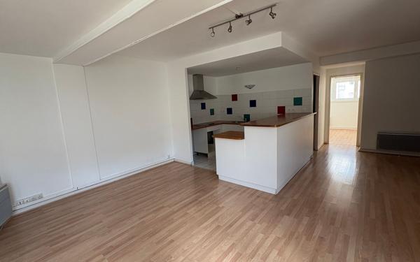 Appartement à vendre    2 pièces • 52 m2 Pau