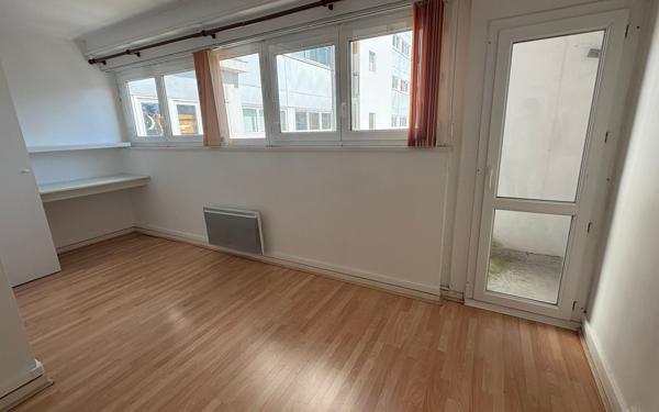Appartement à vendre    2 pièces • 52 m2 Pau