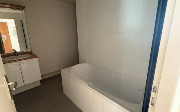 Appartement à vendre    2 pièces • 52 m2 Pau