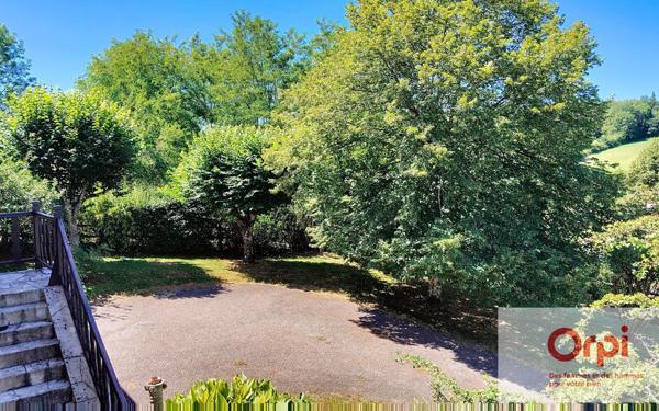 Maison à vendre    7 pièces •  La Bachellerie