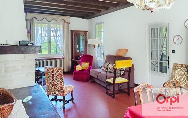 Maison à vendre    7 pièces •  La Bachellerie