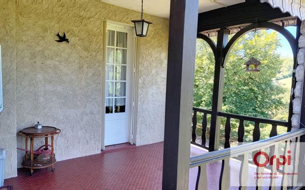 Maison à vendre    7 pièces •  La Bachellerie