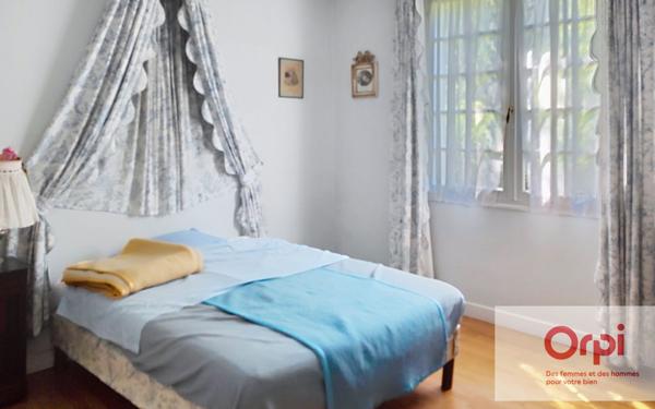 Maison à vendre    7 pièces •  La Bachellerie