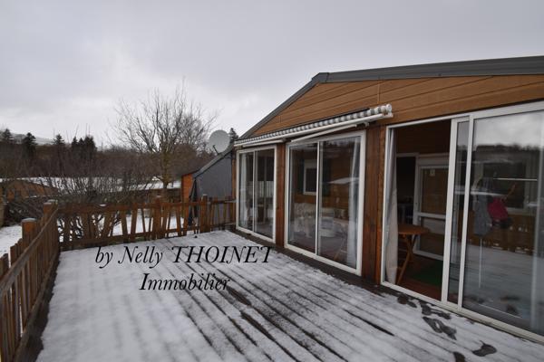 Besse-et-Saint-Anastaise (63610) Dépt.63, PROCHE DE BESSE ET SAINT ANASTAISE, Chalet de loisirs, 2-3 chambres, véranda, terrasses, garage et t