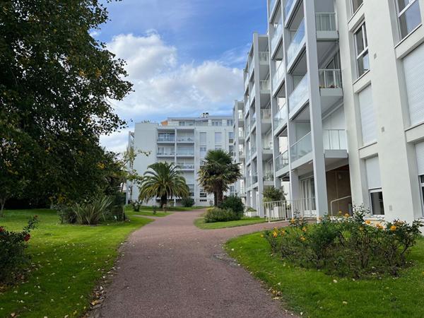 Appartement Royan centre 4 pièce(s) 107 m2 Royan