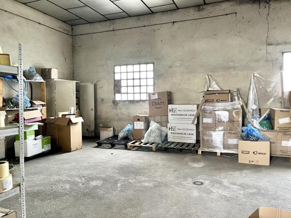 Local Commercial - 608 m²