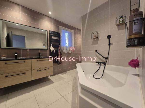 Maison à vendre 5 pièces de 210 m²