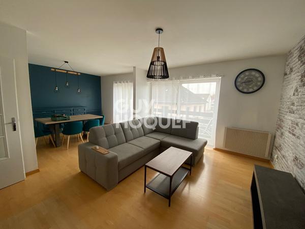 LOCATION d'un appartement 3 pièces meublé (86 m²) à ZILLISHEIM