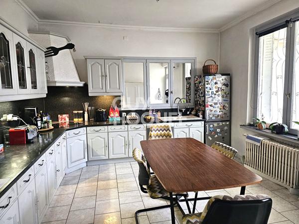 Maison familiale spacieuse dans un quartier calme