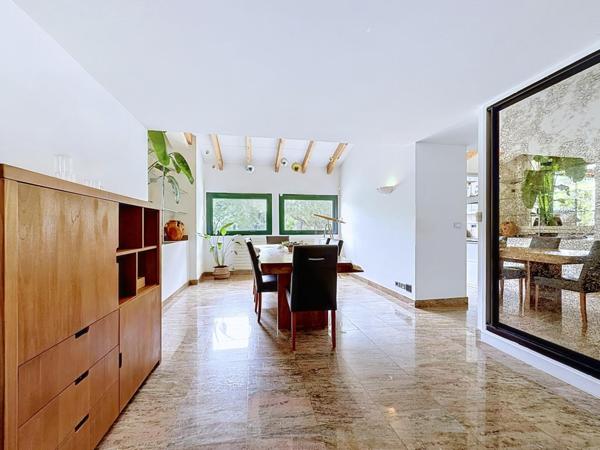 Maison d'architecte d'exception aux portes de Montpellier