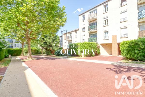 Appartement à vendre 4 pièces 76 m² Saint-Brice-sous-Forêt