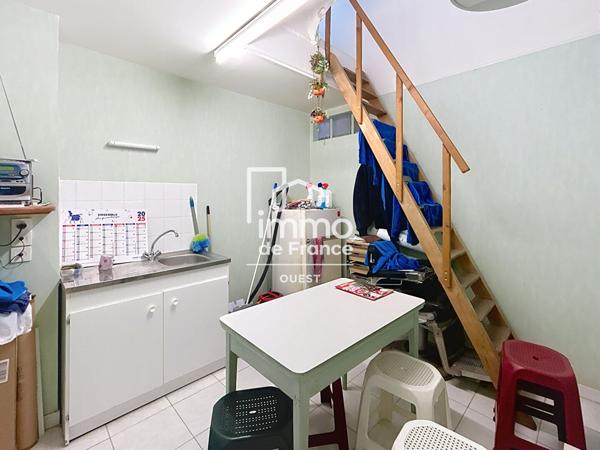 Local_professionnel MESLAY DU MAINE