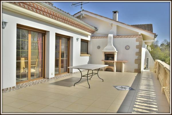 PROPRIETE 13 Ha - MAISON DE MAITRE + APPARTEMENT - CLASSE ENERGIE B
