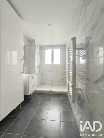 Appartement à vendre 4 pièces 71,5 m² Saint-Fargeau-Ponthierry