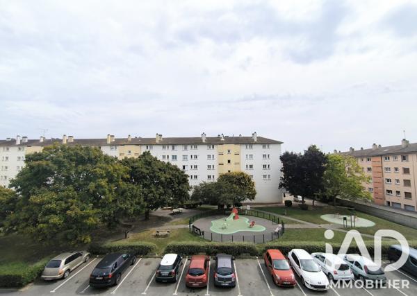Appartement à vendre 4 pièces 71,5 m² Saint-Fargeau-Ponthierry