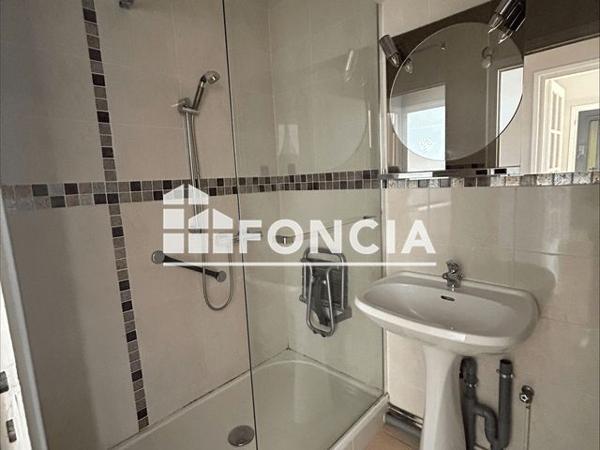 Location Appartement 3 pièces 59.2 m² - 5/7/9/11 RUE LISFRANC Saint-etienne 42100