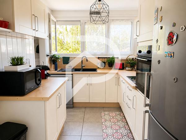 Appartement 5 pièces 93.96 m2