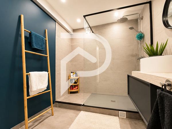 Appartement 5 pièces 93.96 m2