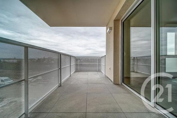 Appartement F4 à vendre  4 pièces - 90,61 m 2   METZ  - 57
