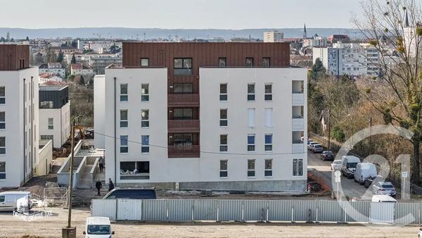 Appartement F4 à vendre  4 pièces - 90,61 m 2   METZ  - 57