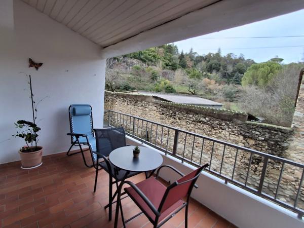 Appartement Bedarieux avec garage et terrasse