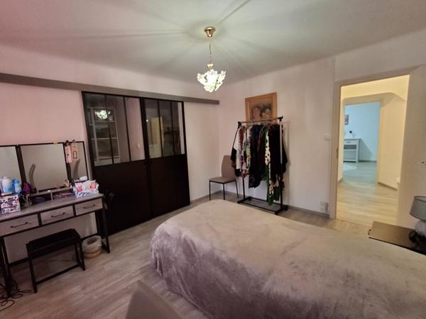 Appartement Bedarieux avec garage et terrasse